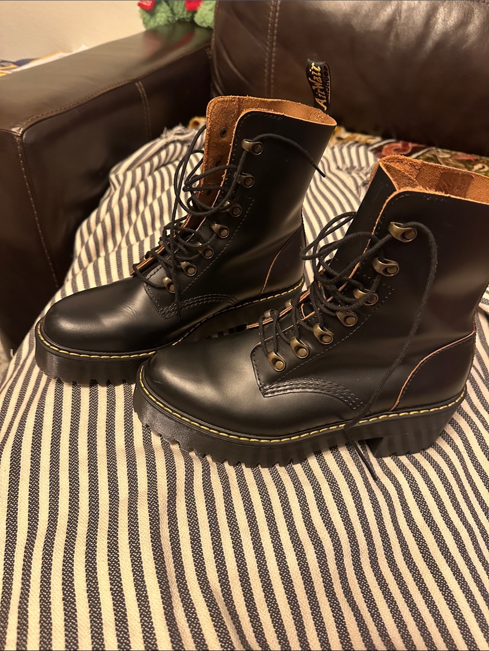 Dr. Martens LEONA Black Lace-Up Platform Combat Boots with Brown Lining